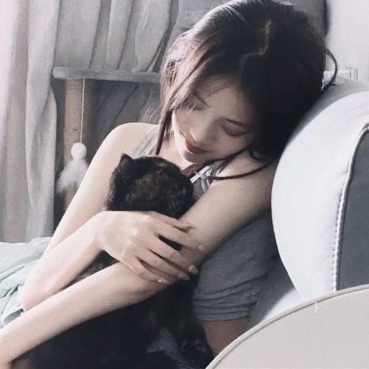 蕾哈娜内衣秀3